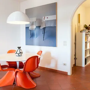 Art Apartment